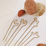 SQUIGG Bun Pin